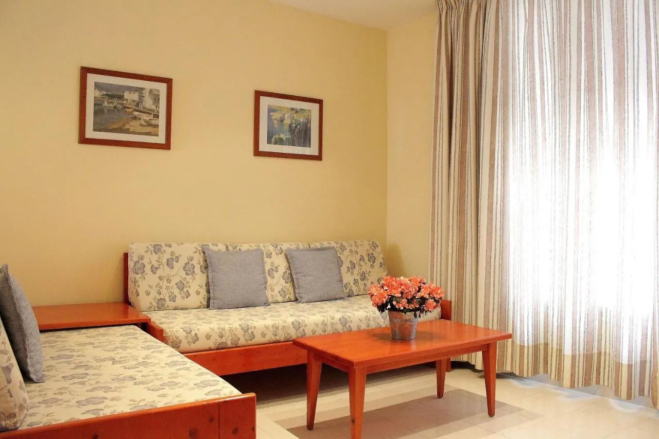 Apartaments Tamariu Apartahotel