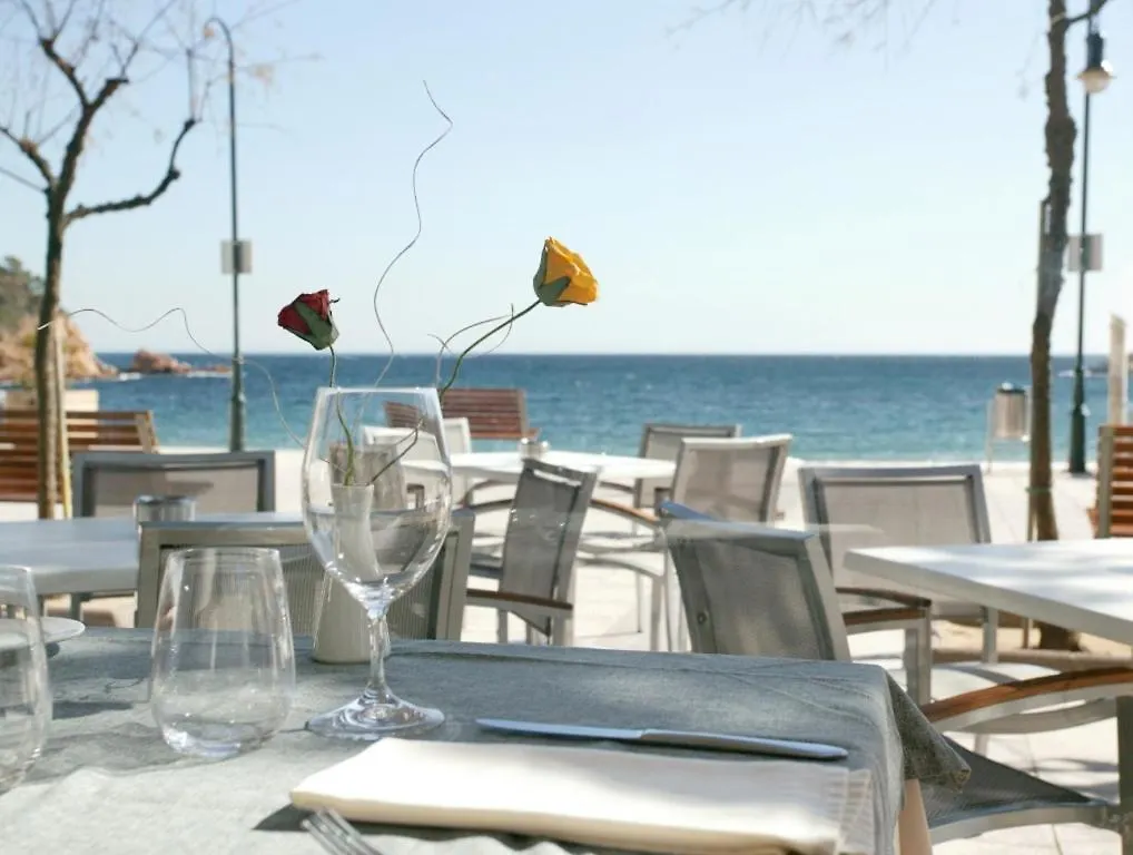 Apartaments Tamariu Spain